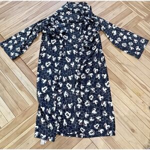 Disney Mickey Mouse Wearable Blanket One Size Black Snuggie Throw Robe EUC